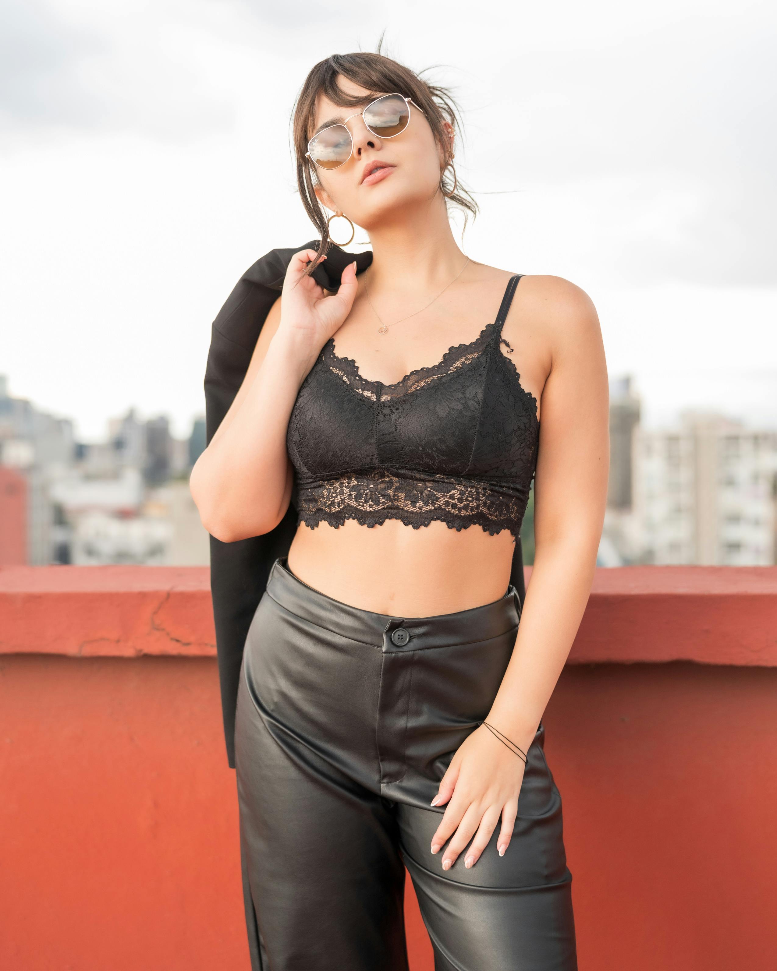 Israel Torres 动漫海报风格图片